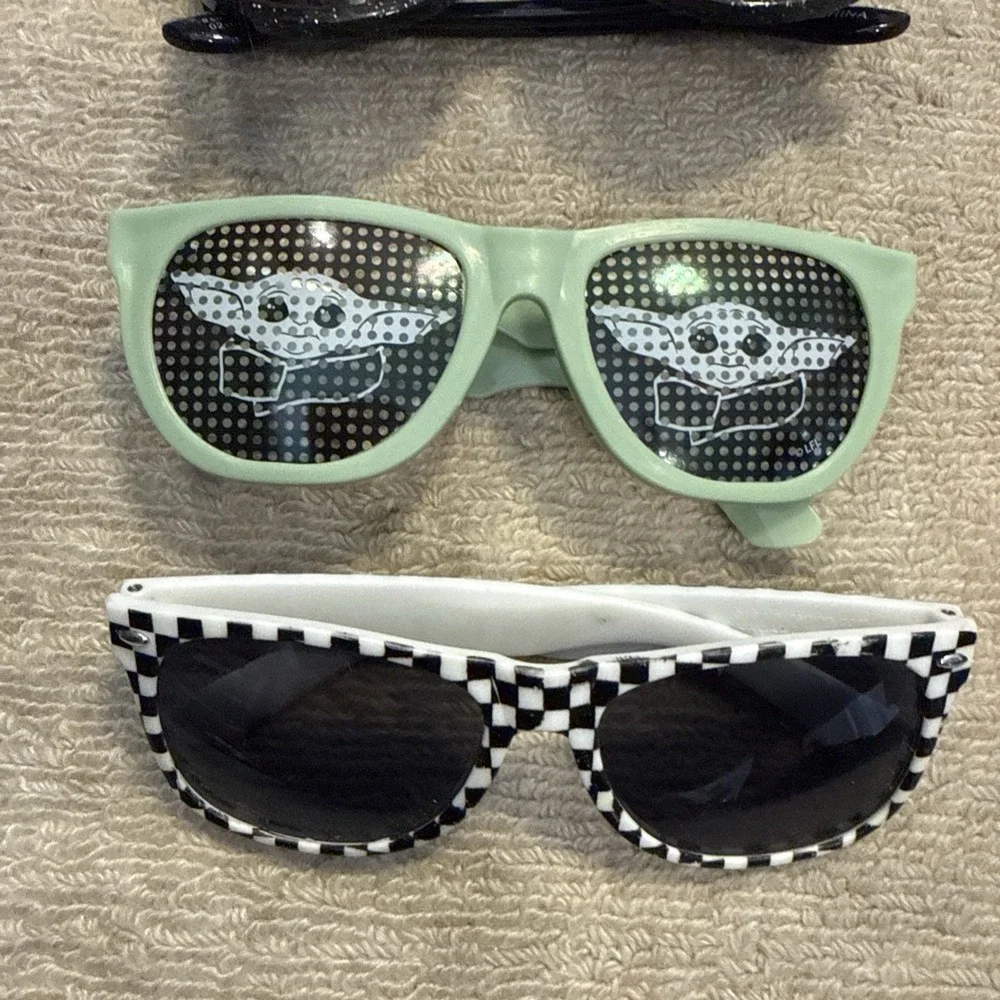 Lot of 12 Kids Fun Party DressUp Costume Sunglasses Multicolor Styles & Themes